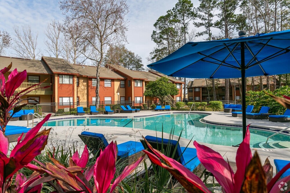 Rental-Westwood Apartments